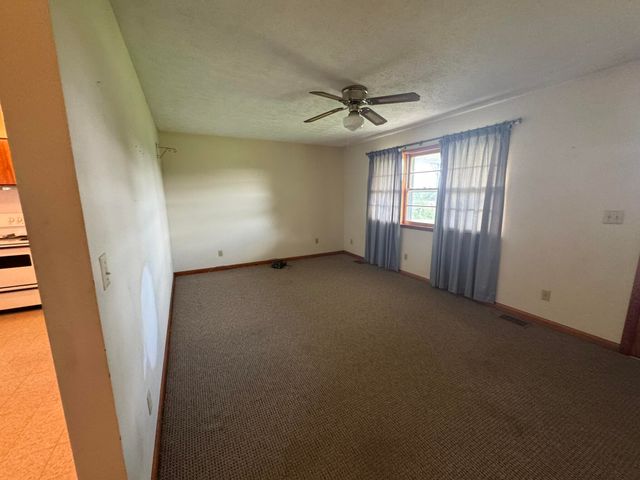 260 Old Hwy 910 1, Russell Springs, KY 42642