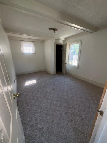 6001 N Harvey Street, Westland, MI 48185
