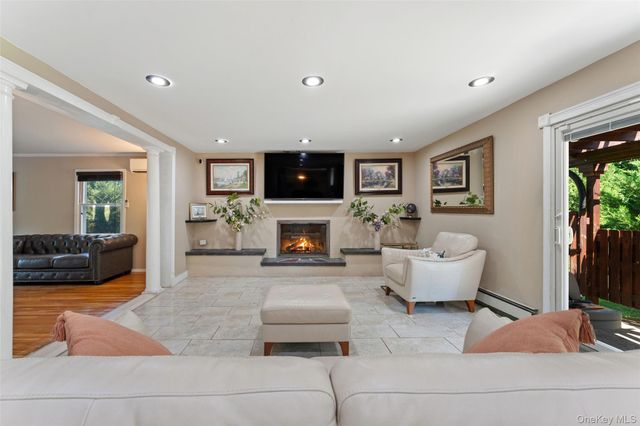 3 Tor Terrace, New City, NY 10956