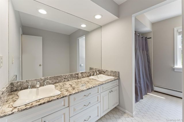 3 Tor Terrace, New City, NY 10956