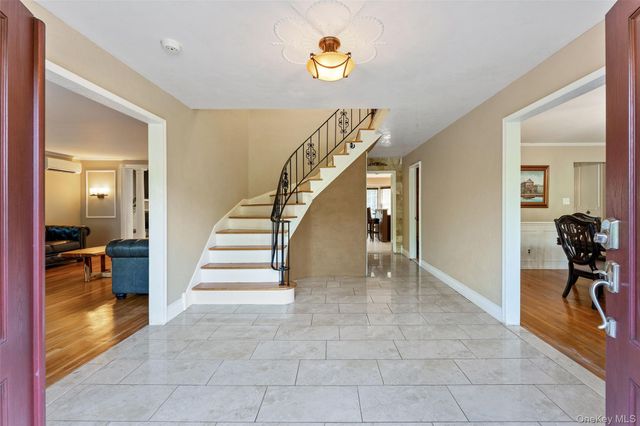 3 Tor Terrace, New City, NY 10956