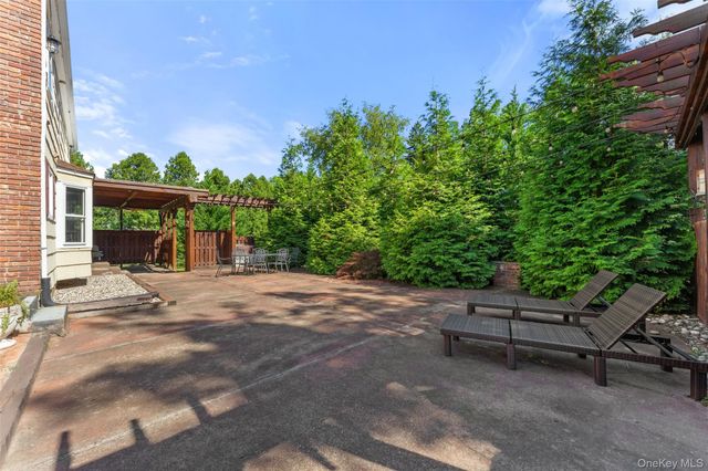 3 Tor Terrace, New City, NY 10956