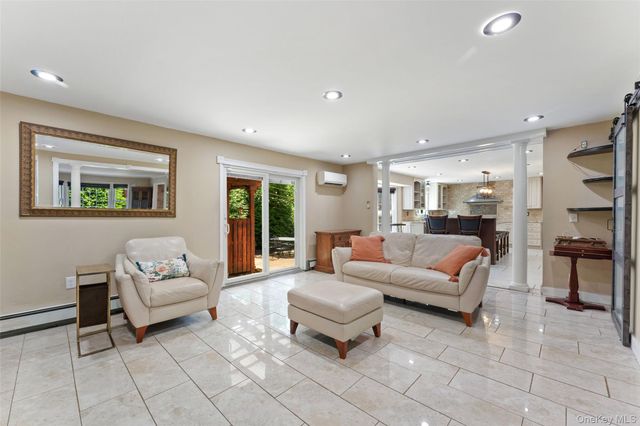3 Tor Terrace, New City, NY 10956