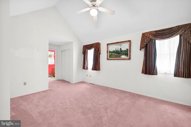 114 HILL RD, Blandon, PA 19510