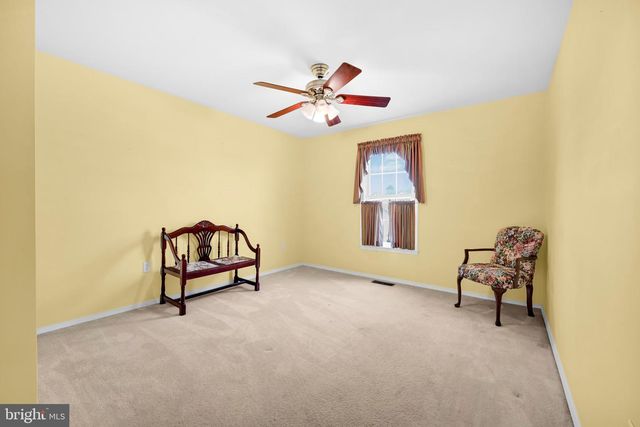 114 HILL RD, Blandon, PA 19510