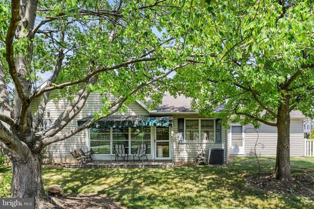 114 HILL RD, Blandon, PA 19510