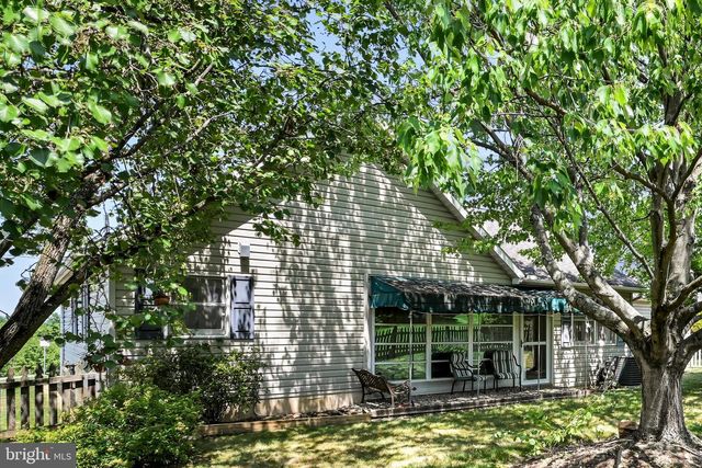 114 HILL RD, Blandon, PA 19510