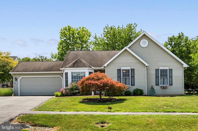 114 HILL RD, Blandon, PA 19510