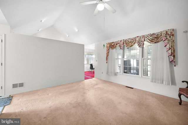 114 HILL RD, Blandon, PA 19510