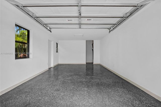 6207 SW 10th St, West Miami, FL 33144