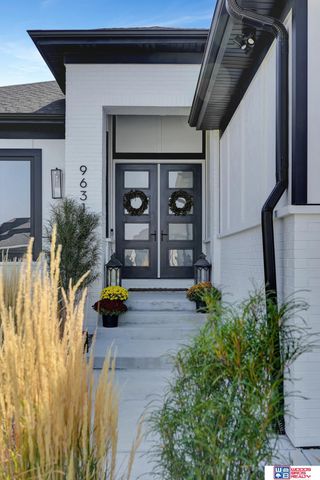 9631 Toma Road, Lincoln, NE 68526