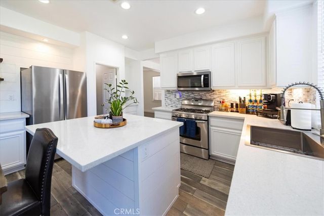 1823 Roanoke Street, San Jacinto, CA 92582