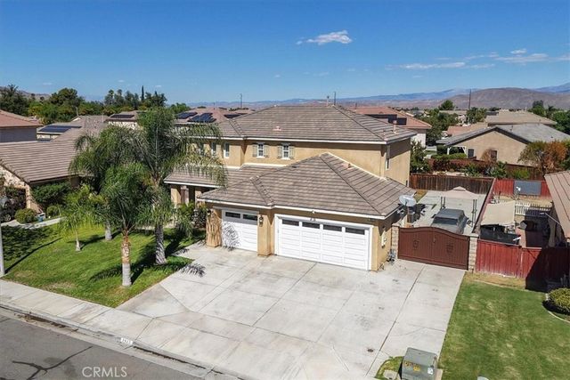 1823 Roanoke Street, San Jacinto, CA 92582