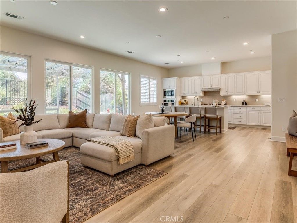 Image 4 of property listing at 5861 Lady Bells, Santa Maria, CA 93455