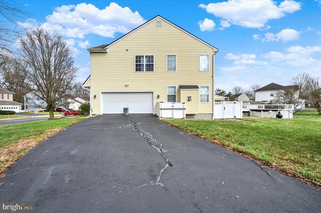 14 RIVERSIDE RD, Dover, DE 19904