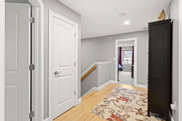 100 Baldwin Avenue 7, Woburn, MA 01801