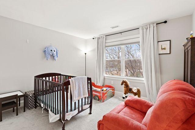 100 Baldwin Avenue 7, Woburn, MA 01801