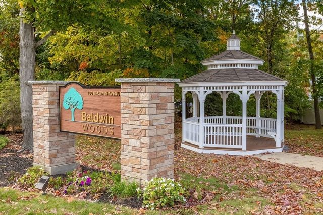 100 Baldwin Avenue 7, Woburn, MA 01801
