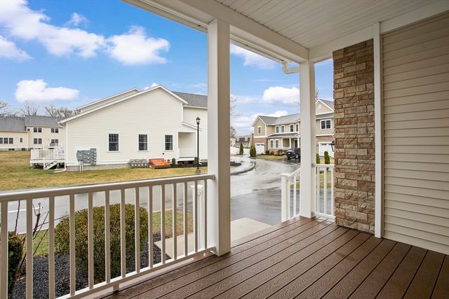 100 Baldwin Avenue 7, Woburn, MA 01801