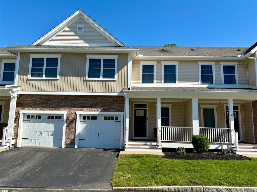 100 Baldwin Avenue 7, Woburn, MA 01801