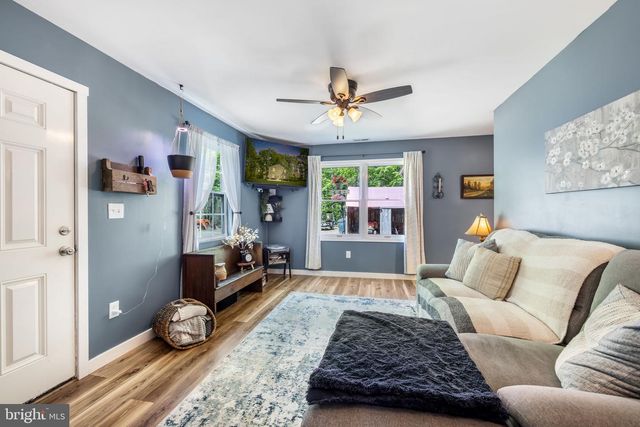 11205 CHANCELLOR MEADOWS LN, Locust Grove, VA 22508