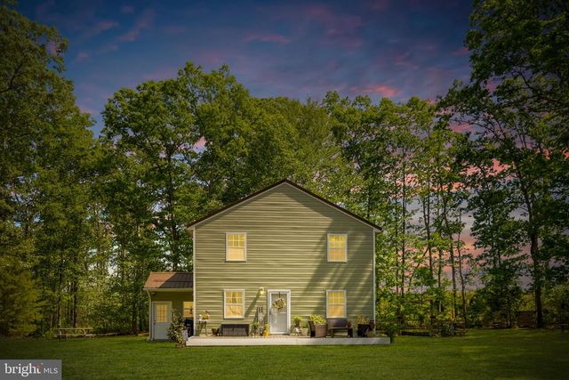 11205 CHANCELLOR MEADOWS LN, Locust Grove, VA 22508