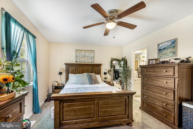 11205 CHANCELLOR MEADOWS LN, Locust Grove, VA 22508