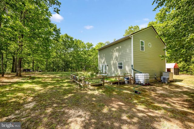 11205 CHANCELLOR MEADOWS LN, Locust Grove, VA 22508