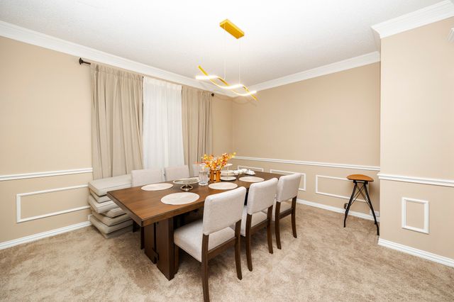 2106 Hunter Place Lane, Arlington, TX 76006