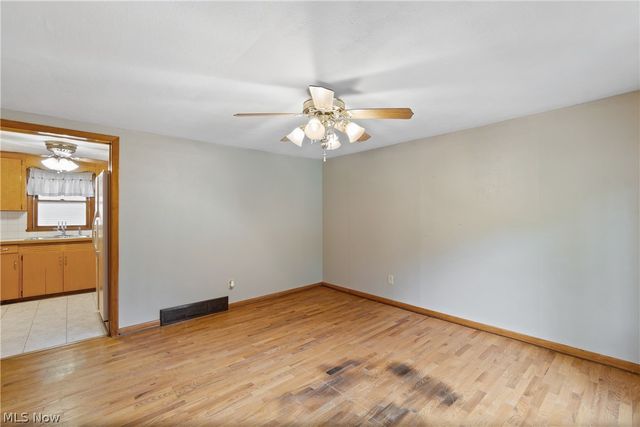 13222 Atwater Avenue NE, Alliance, OH 44601