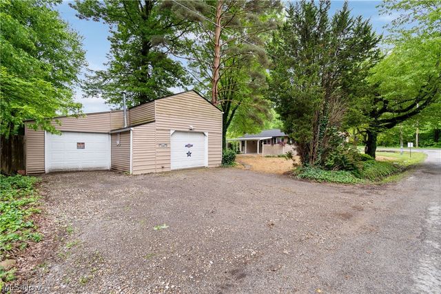 13222 Atwater Avenue NE, Alliance, OH 44601