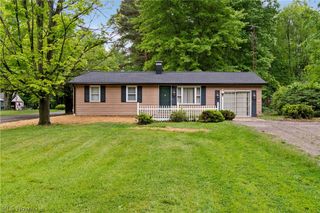 13222 Atwater Avenue NE, Alliance, OH 44601
