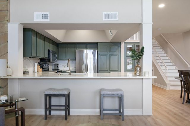 68 April Point S Unit E68 Drive S, Conroe, TX 77356