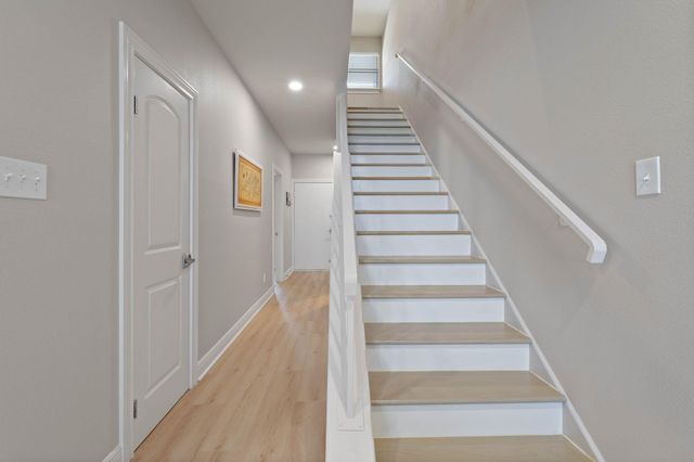 68 April Point S Unit E68 Drive S, Conroe, TX 77356