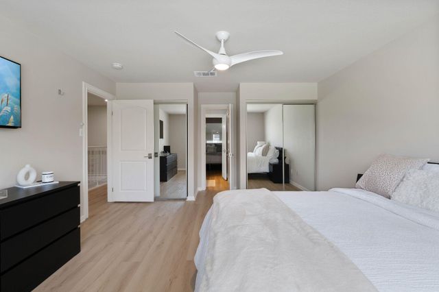 68 April Point S Unit E68 Drive S, Conroe, TX 77356