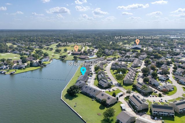 68 April Point S Unit E68 Drive S, Conroe, TX 77356