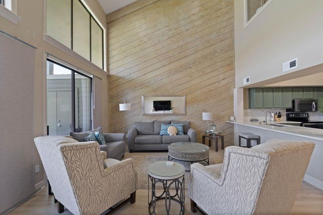 68 April Point S Unit E68 Drive S, Conroe, TX 77356