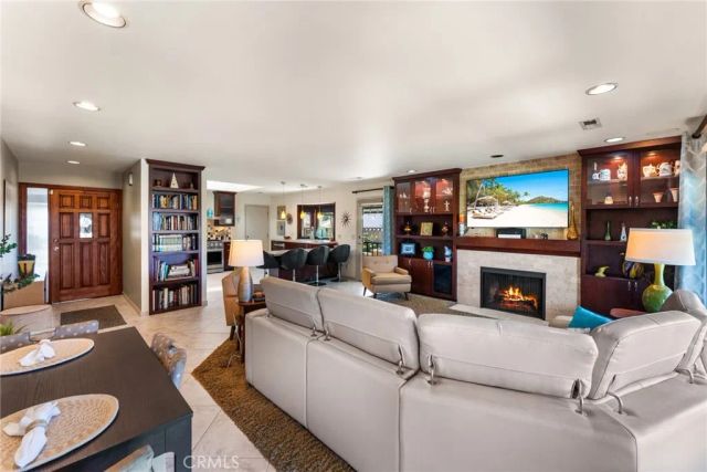 11935 Groveside Avenue, Whittier, CA 90604