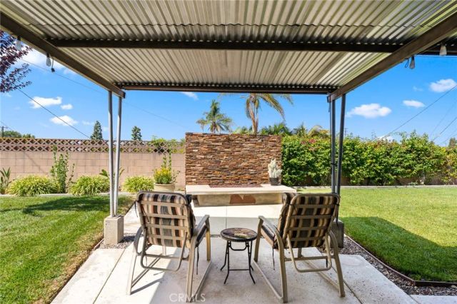 11935 Groveside Avenue, Whittier, CA 90604