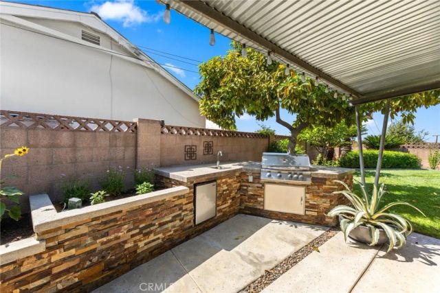 11935 Groveside Avenue, Whittier, CA 90604