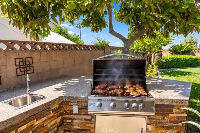 11935 Groveside Avenue, Whittier, CA 90604