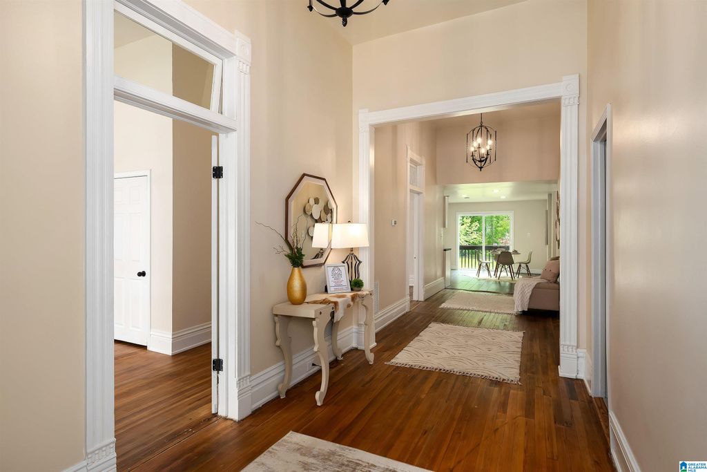 1533 CLEVELAND AVENUE SW, Birmingham, AL 35211