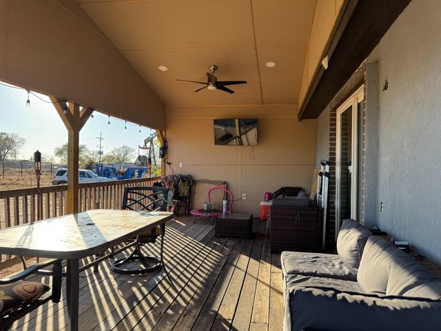 1046 Bowie Street, Denver City, TX 79323