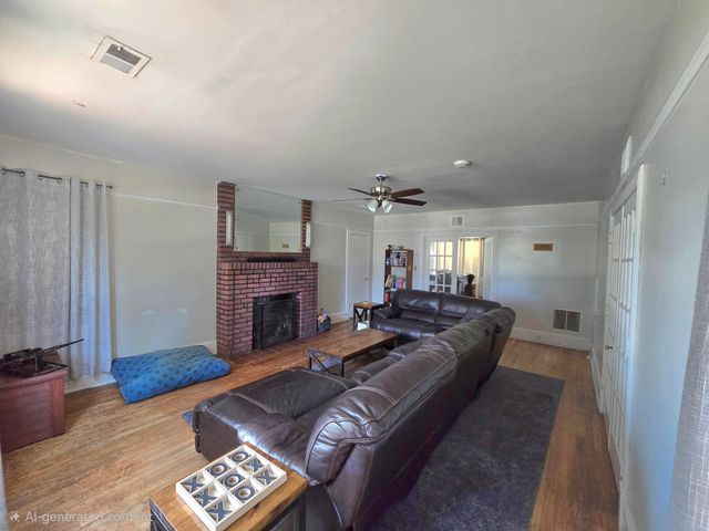 14 N Dukes Street, Summerton, SC 29148