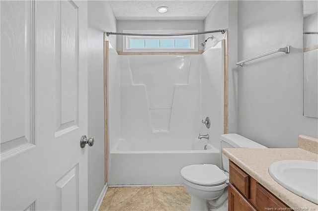 86 Boston Harbor, Cameron, NC 28326