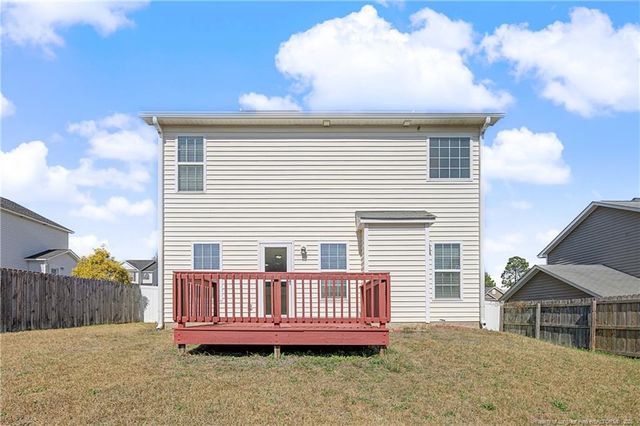 86 Boston Harbor, Cameron, NC 28326
