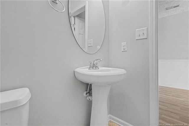 86 Boston Harbor, Cameron, NC 28326