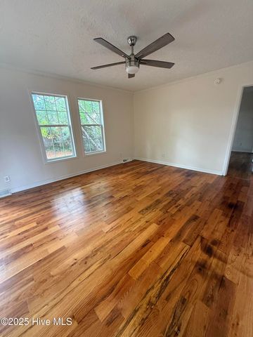 205 Piver Road, Beaufort, NC 28516