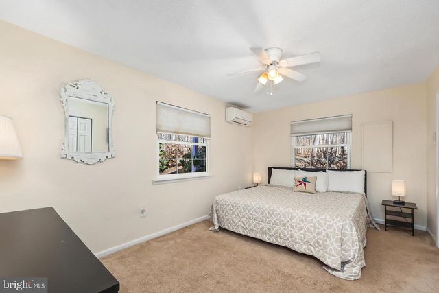 11800 DUKES DR, Bumpass, VA 23024