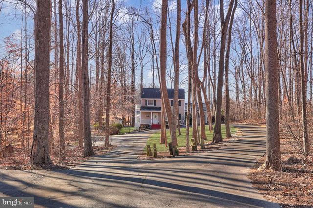 11800 DUKES DR, Bumpass, VA 23024